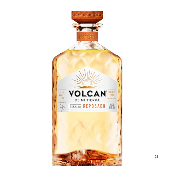 Volcan de Mi Tierra reposado 750ml bottle with transparent background
