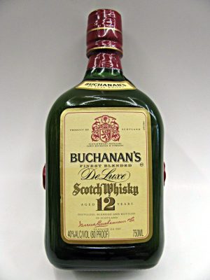 Buchanan's Deluxe 12 year Blended Scotch Whiskey - 750 ml